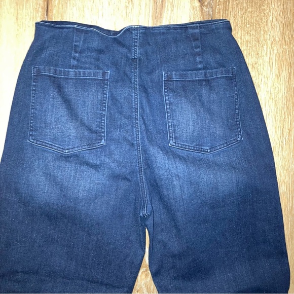 Eileen Fisher Women’s Cotton Tapered and Pleated Denim Jeans | Ankle | Size 6 - Picture 7 of 15